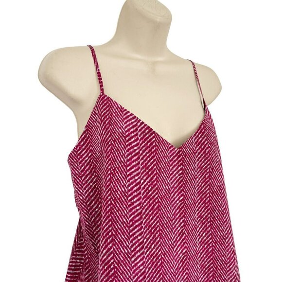 L'Agence Jane Sz XS Red Chevron Pattern 100% Silk V Neck Tank Top NWT - Picture 2 of 8